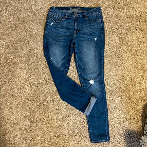 Old Navy Pants - Old Navy Distressed Rockstar Skinny Jean - 12